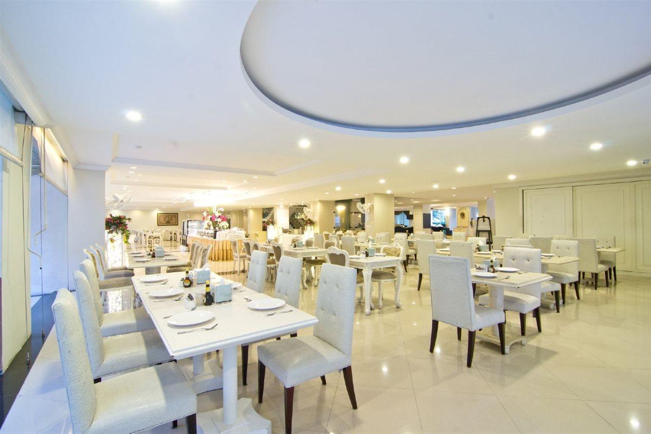 Hotel Lk Legend Pattaya Exterior foto