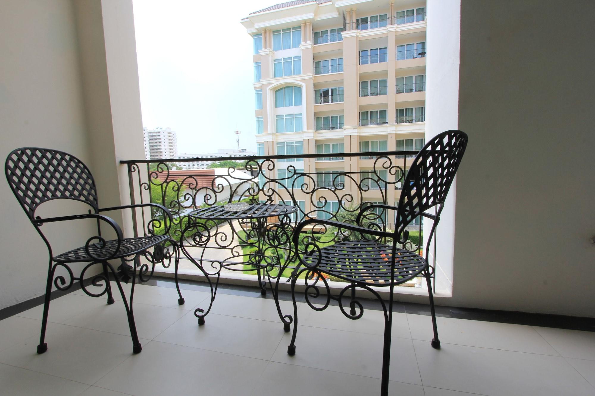 Hotel Lk Legend Pattaya Exterior foto